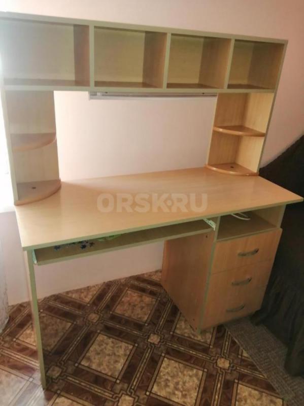 Продам диван, кресло - кровать, стол для занятия, стол тумба. - Орск