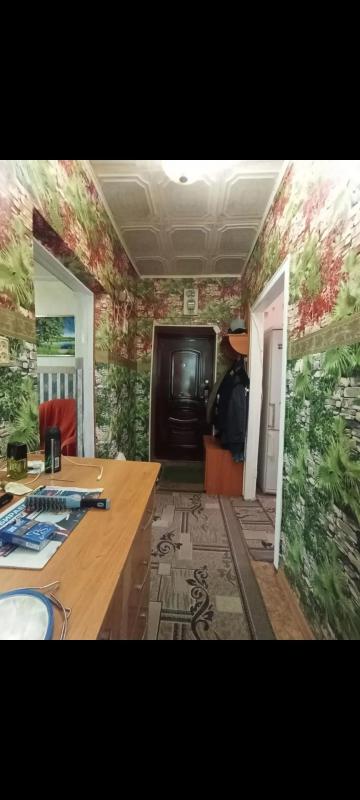Продается 2х комнатная квартира,окна пластик,трубы пластик,счетчики установлены. - Новотроицк