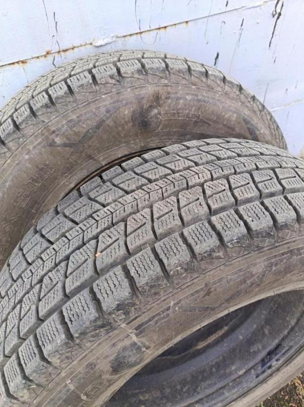 Продам комплект зимних колёс с Рено Дастер, диски заводские штампы, шины Dunlop Grandtrek winter Max - Орск