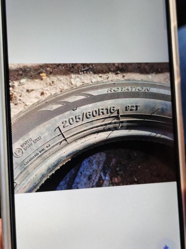 продам зимнюю резину на 16. 205/60 R 16 - Орск