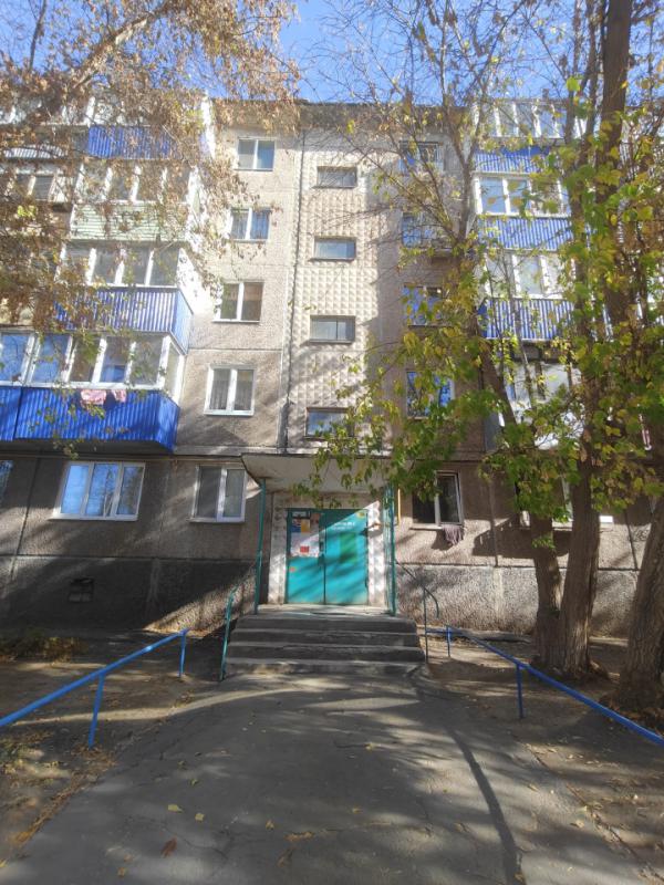 Продается 2-х комнатная квартира по ул. - Орск