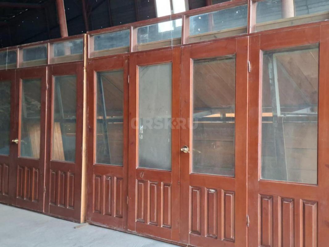 Продам типа внутренные ворота с двумя створками разм : длинна 3метра, высота 225см. - Орск