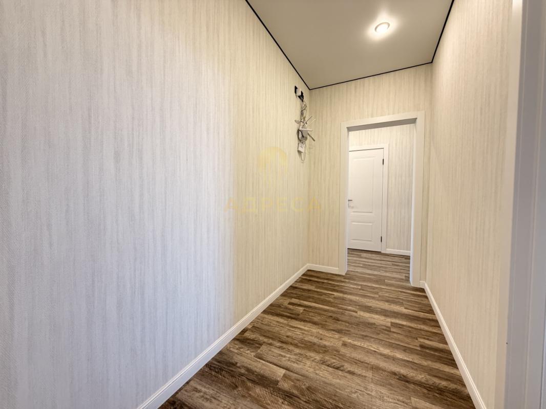 Продается трехкомнатная квартира, по адресу: г. - Оренбург