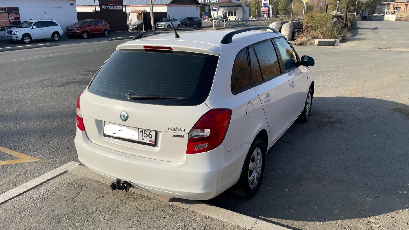 Продается Skoda Fabia универсал, 2012 года. - Новотроицк