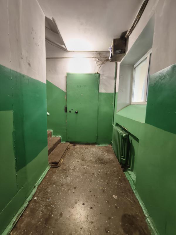 📍Продаётся  квартира (малосемейка)🔹адрес : пр-кт Дзержинского 36/2🔹Общая площадь 18 кв. - Оренбург