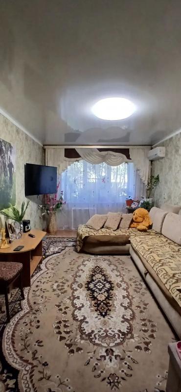 Продам  просторную , уютную 3-комн. - Новотроицк