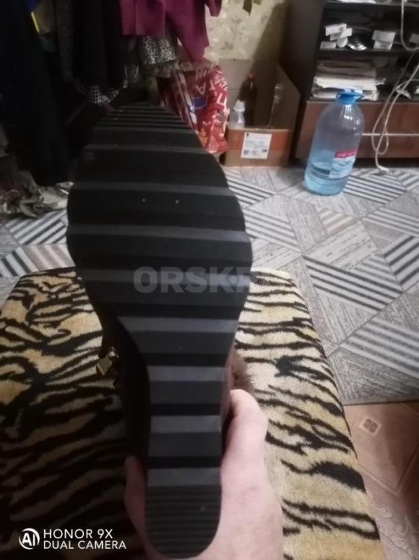 Продам сапоги полусапожки натуральный замш евро зима на платформе новые. - Орск
