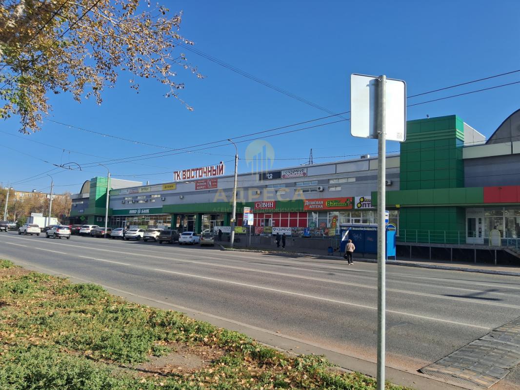 Продается 1 комнатная квартира на 9 этаже, 10 этажного дома(10 технический этаж) Площадь полезная 28 - Оренбург