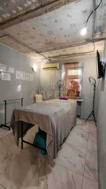 В продаже большая квартира 1/5 эт. - Оренбург