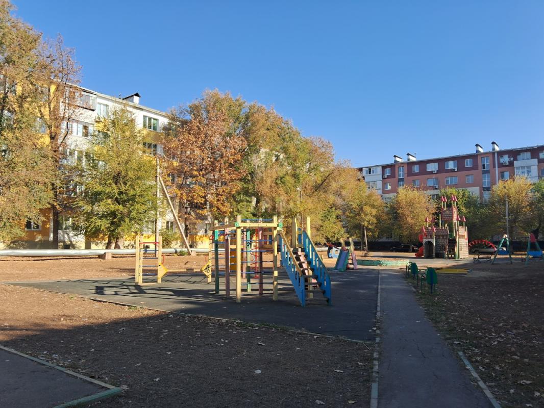Продается уютная однокомнатная квартира по улице Карагандинской. - Оренбург