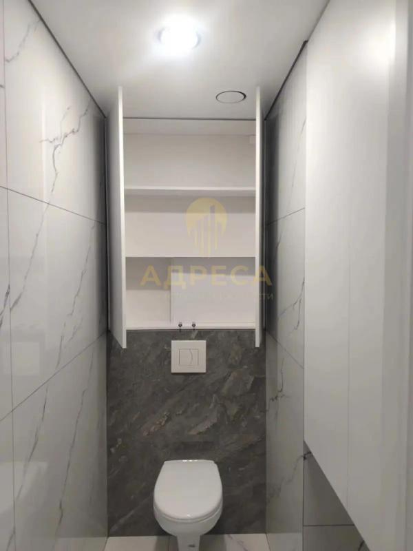 В продаже евро 3-ка, кухня-гостиная 17 кв м, 2 спальни,  отдельно сан узел, отдельно гардеробная, из - Оренбург