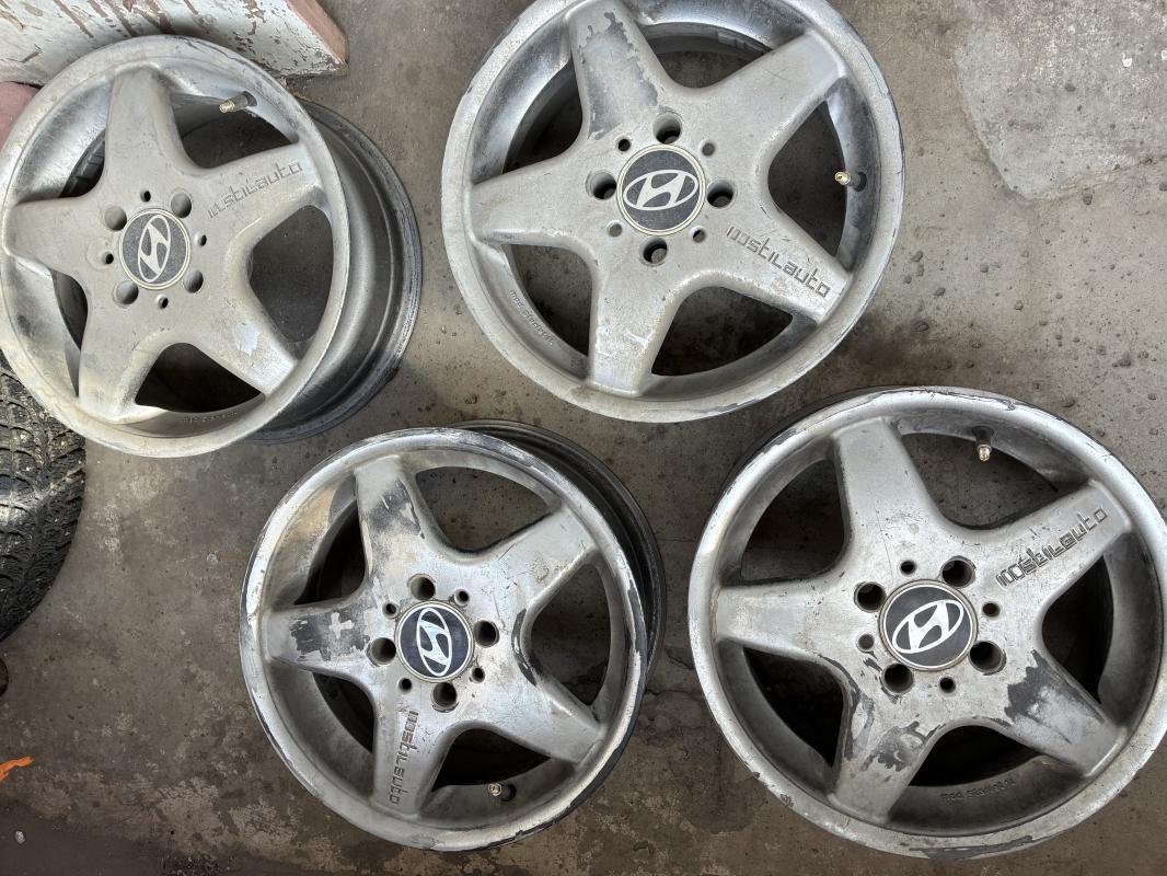 Продам диски в хорошем состояний r14  4.100 - Орск