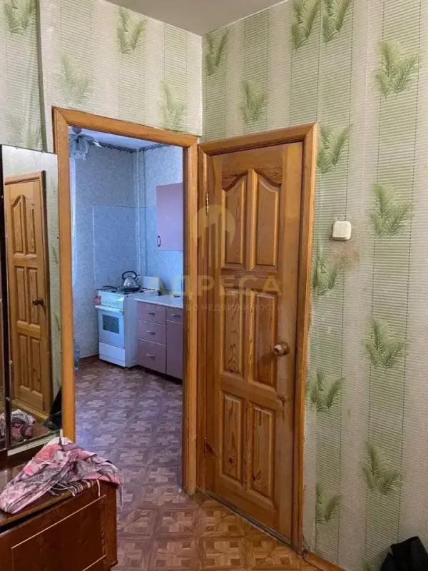 Продается просторная ,светлая однокомнатная квартира. - Оренбург