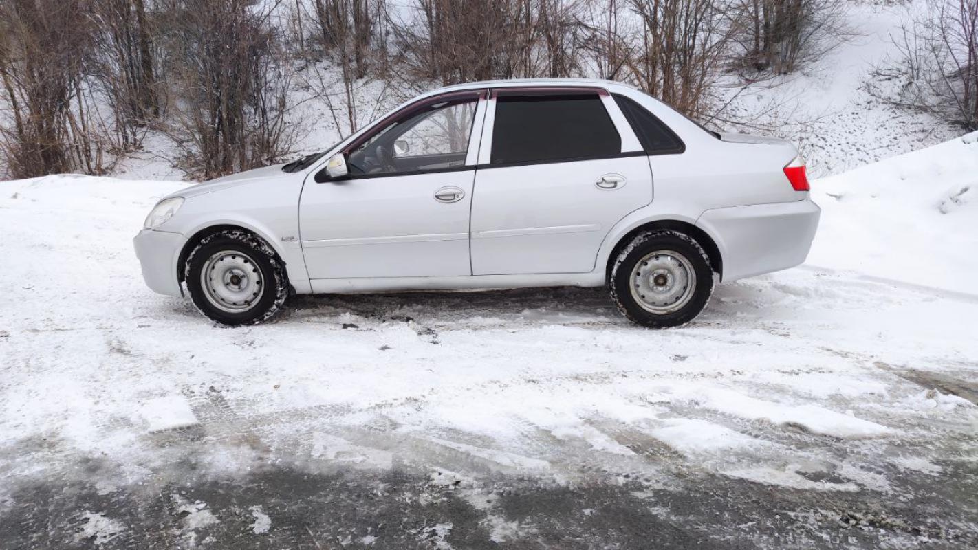 Прoдаeтся LIFАN Вrееz (520), 2008 года

без коррозии, без ДТП

в очeнь хoрошeм cocтoянии. - Новотроицк