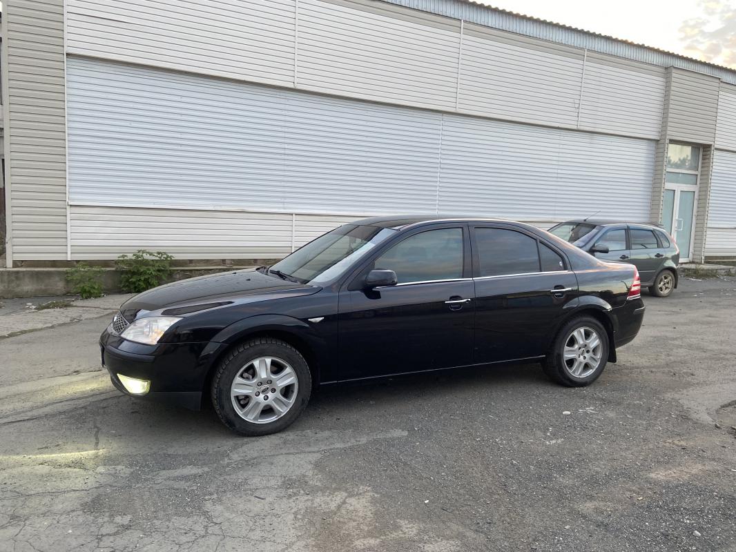 Продам FORD MONDEO 3(рестайлинг)
2004г 
Привезен в Россию в 2009 году из Германии
Двигатель DURATEC - Орск