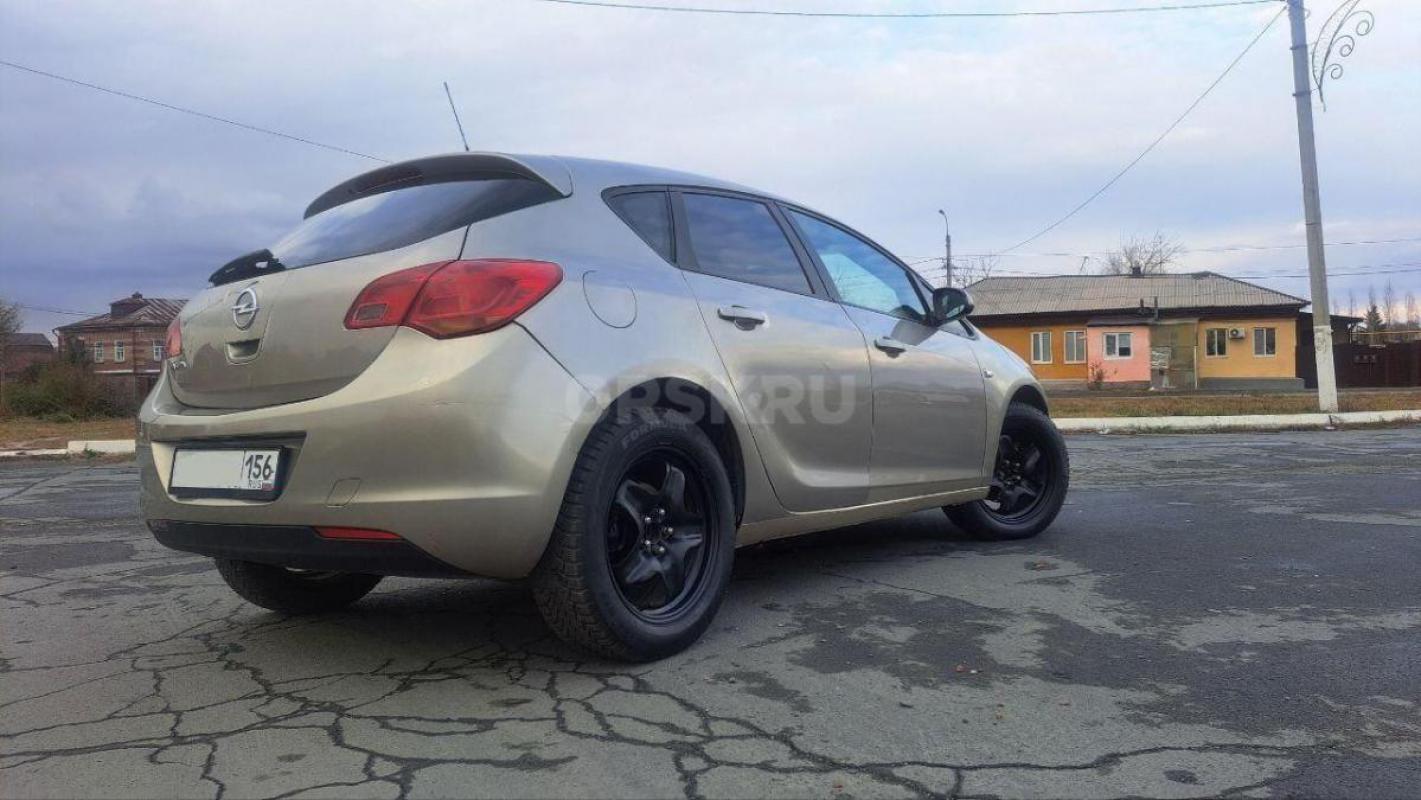 Продам OPEL ASTRA, Эксплуатация с 2012г. - Орск