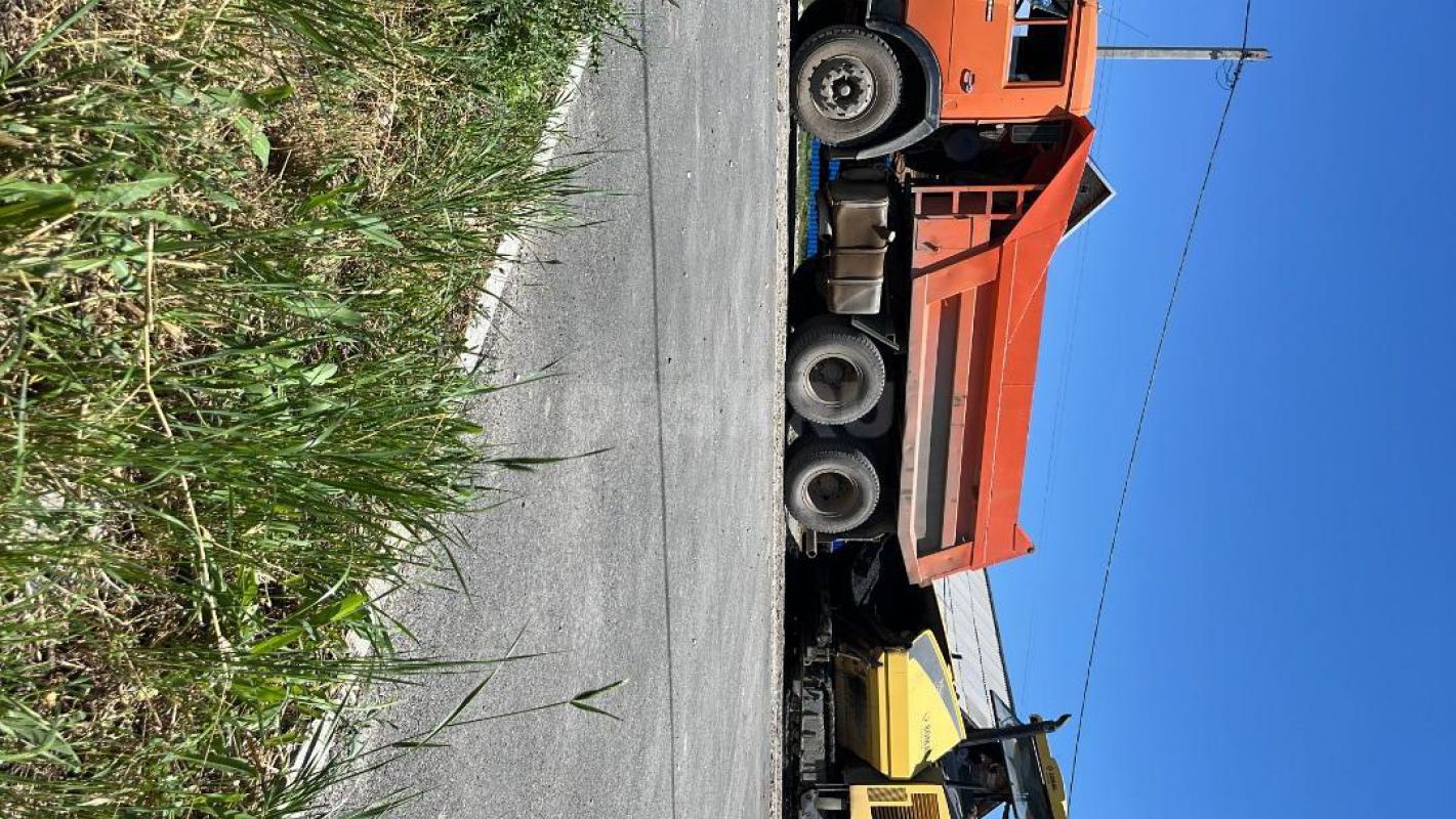 Сдам в аренду строительную технику самосвалы, экскаватор погрузчик, JCB .так же есть гидромолоты  фр - Орск