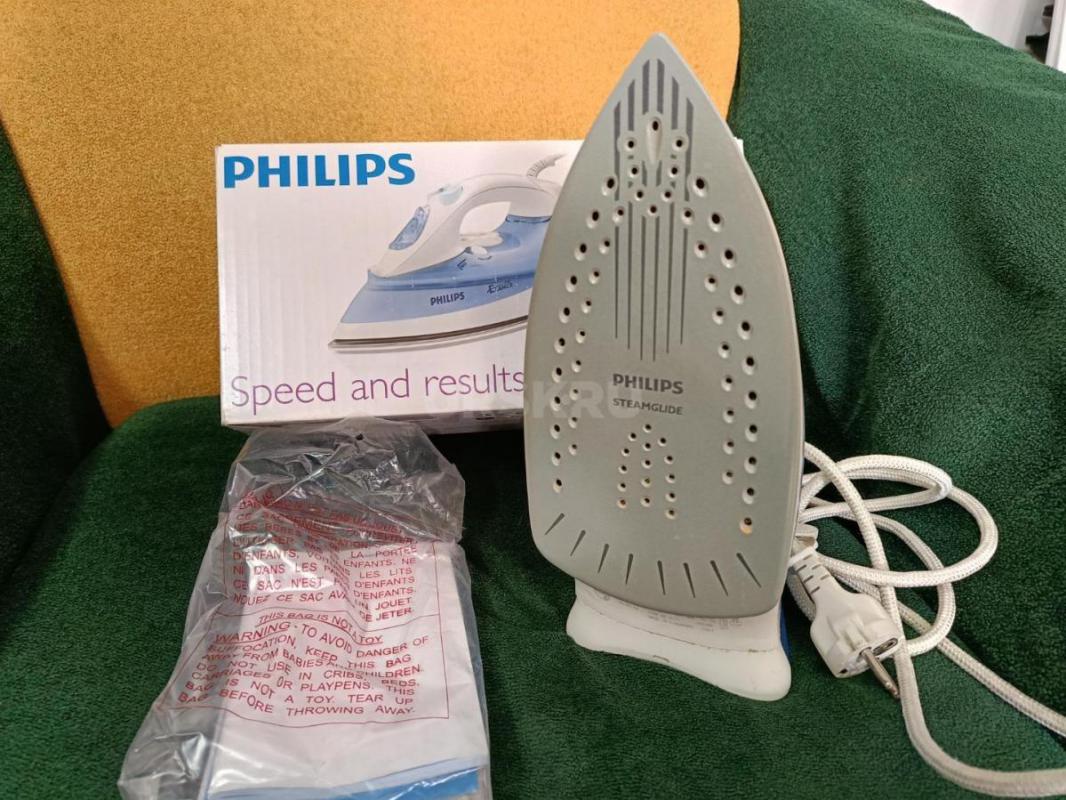 Утюг PHILIPS - 2,000 р. ( 1,2,3 фото )
Утюг PHILIPS- 1,000 р. (4,5,6 фото) - Орск