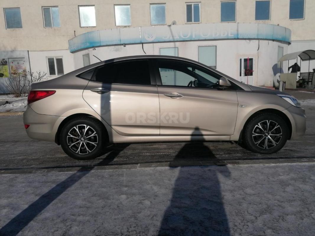 Продам Hyundai Solaris 2013 г. - Орск