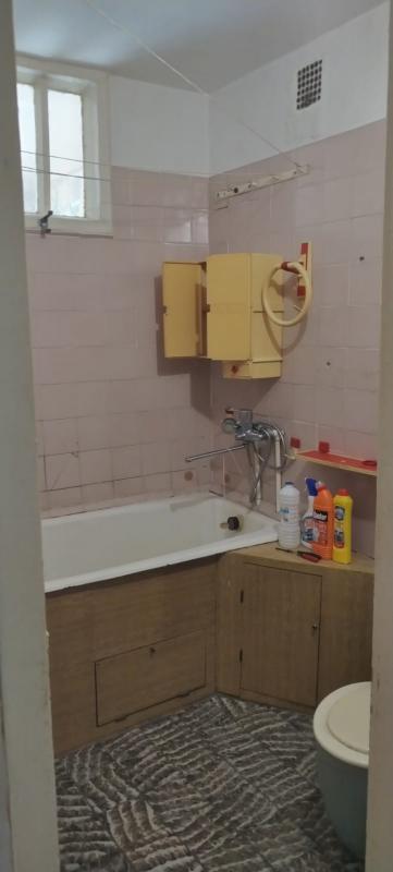 1 комнатная квартира без ремонта на 4 этаже - Новотроицк