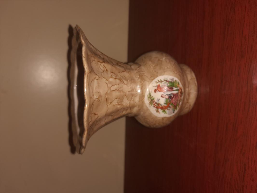 Продам Вазу Кувшин и Конфетницу все за 300 р. - Новотроицк