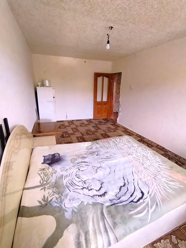 Продается 3-х комнатная квартира, расположенная на 3/5 этаже по адресу: ул. - Гай