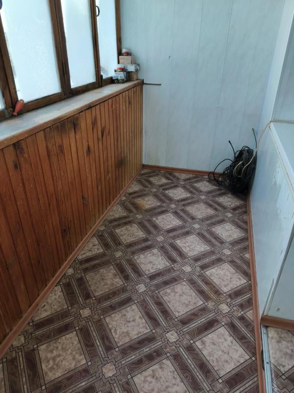 Продается уютная 3-комнатная квартира улучшенной планировки в кирпичном доме на 5 этаже, расположенн - Гай