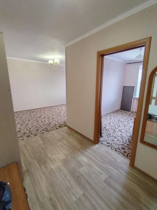 Предлагаем вашему вниманию 2-х комнатную квартиру, расположенную на 5 этаже кирпичного дома пятиэтаж - Гай