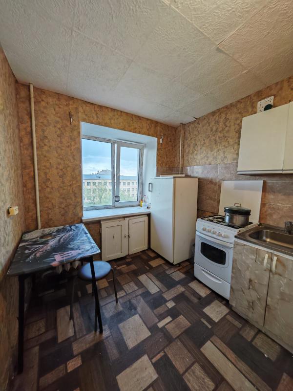 Предлагается к продаже 3-х комнатная квартира (маломерка) в центре города Новотроицк ! - Новотроицк