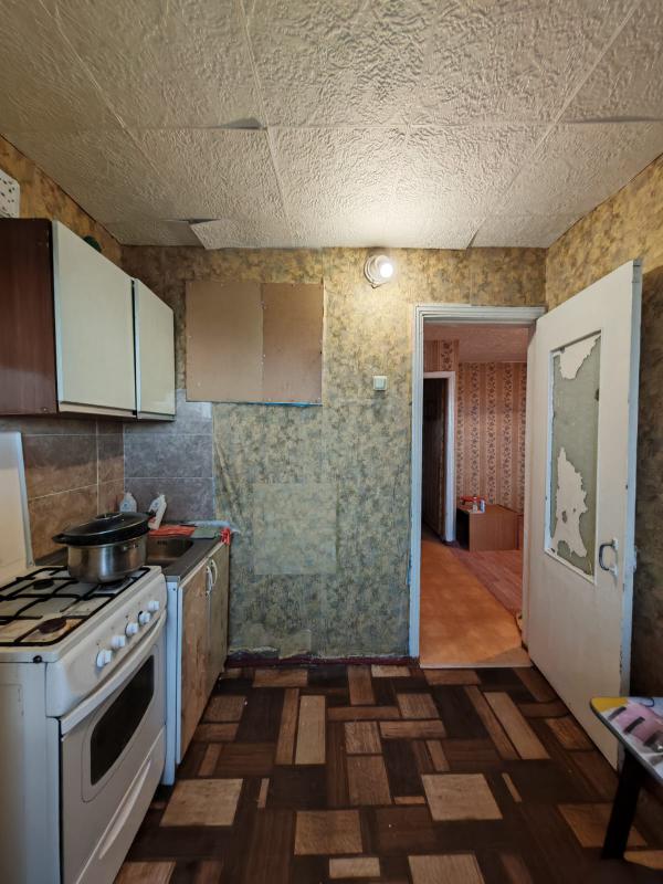 Предлагается к продаже 3-х комнатная квартира (маломерка) в центре города Новотроицк ! - Новотроицк