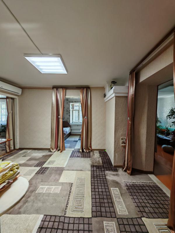 **Продаётся одноэтажный дом г. - Новотроицк