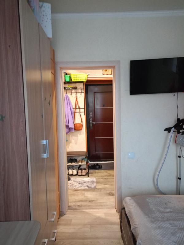 Продаётся уютная двухкомнатная квартира по цене однокомнатной улица Жукова 9, район Парка.
- город - Новотроицк