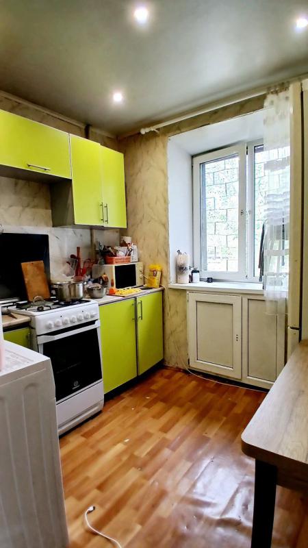 Продается однокомнатная  квартира  по адресу г. - Новотроицк