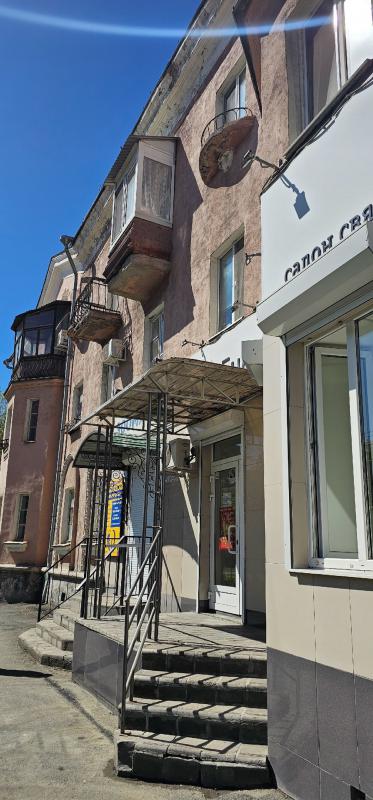 Продается уютная двухкомнатная квартира по адресу: ул. - Новотроицк