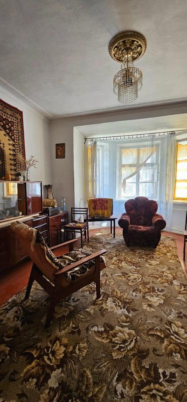 Продается уютная двухкомнатная квартира по адресу: ул. - Новотроицк