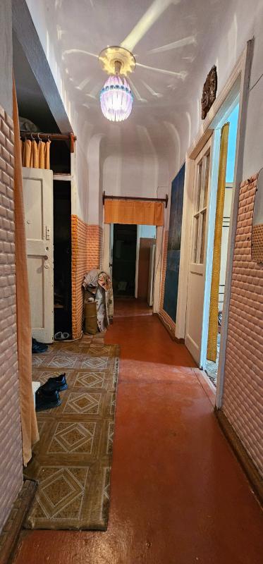 Продается уютная двухкомнатная квартира по адресу: ул. - Новотроицк