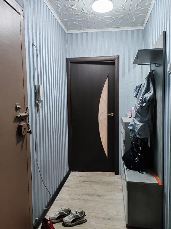 Продам 2- комнатную квартиру с раздельными ходами, в хорошем районе города. - Новотроицк