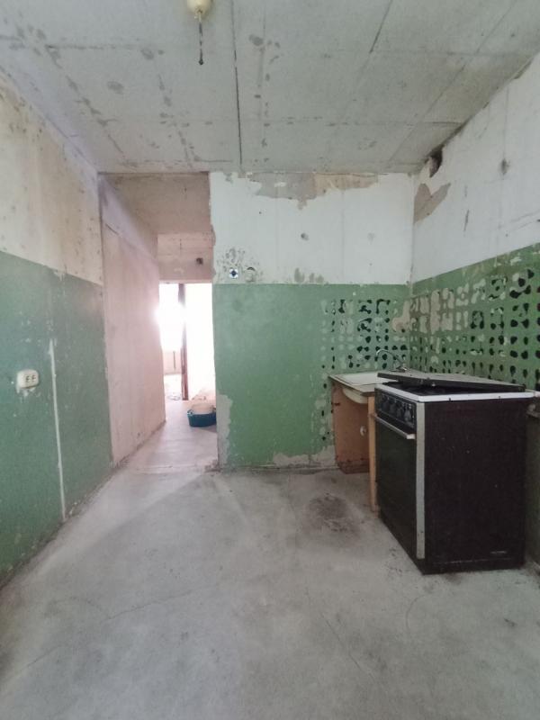 Ищете квартиру в центре , под ваш ремонт? - Новотроицк