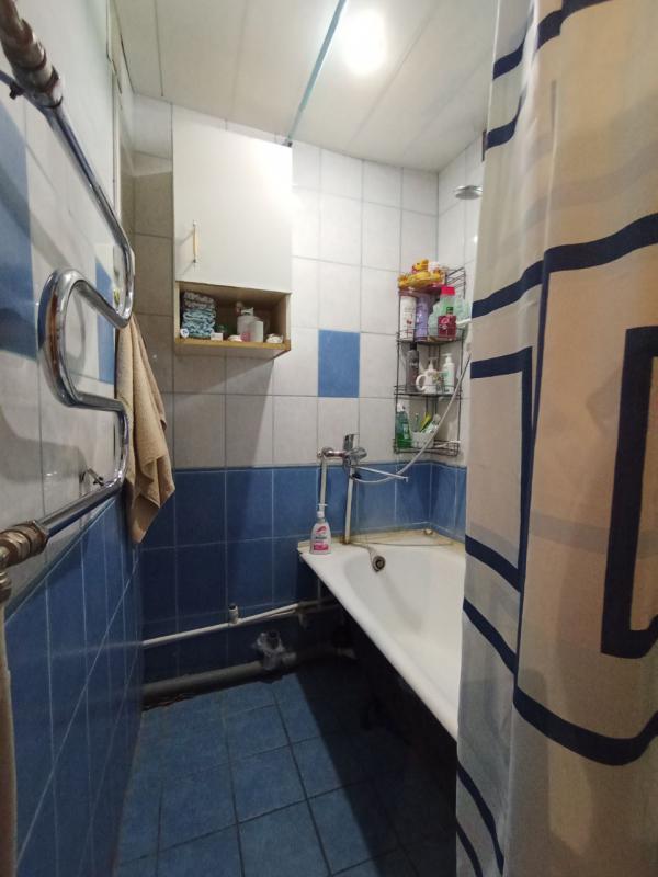 Продается 4-комнатная квартира  на 5 этаже 5-ти этажного по адресу г. - Новотроицк