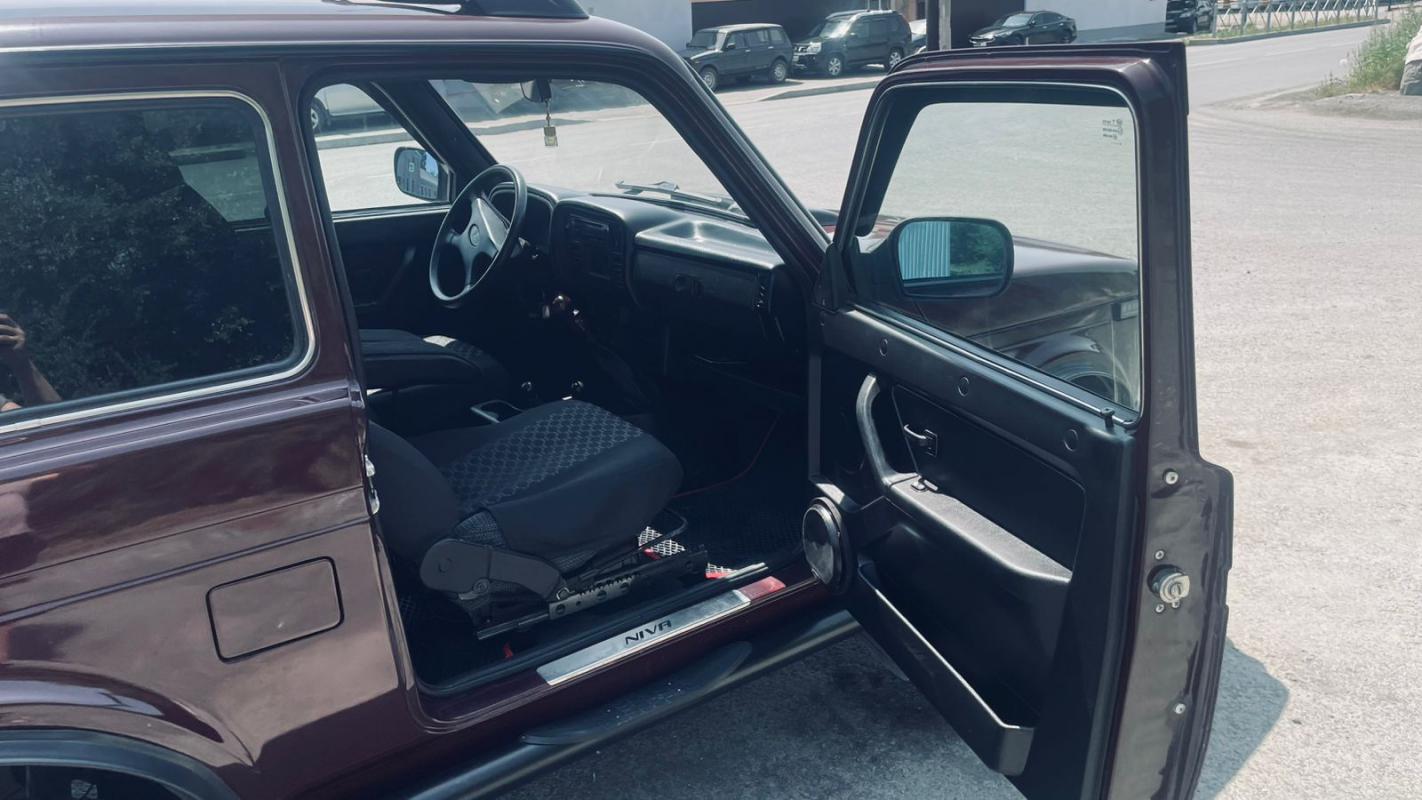 Продается LADA 4x4 (Нива 21214),

2014 года выпуска. - Новотроицк