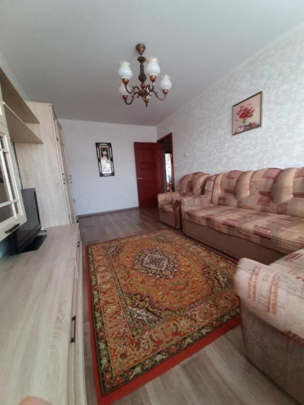 Продается отличная трехкомнатная квартира, расположенная на четвертом этаже пятиэтажного дома по адр - Новотроицк