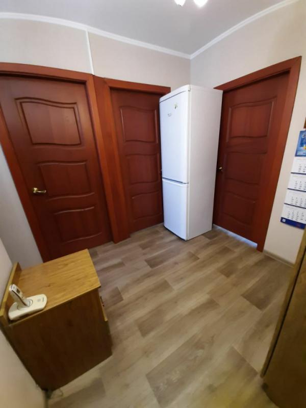 Продается отличная трехкомнатная квартира, расположенная на четвертом этаже пятиэтажного дома по адр - Новотроицк