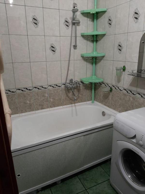 Продается отличная трехкомнатная квартира, расположенная на четвертом этаже пятиэтажного дома по адр - Новотроицк