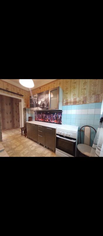 Продается 2-х комнатная квартира на втором этаже в тихом районе города
по адресу улица Свистунова д - Новотроицк