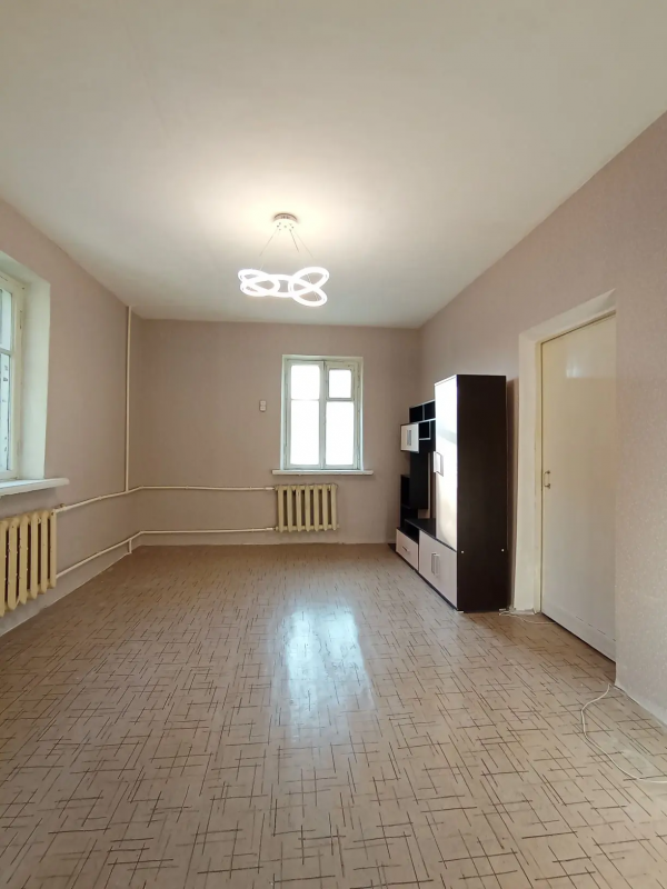 Продается 2-х комнатная квартира на втором этаже в тихом районе города
по адресу улица Свистунова д - Новотроицк