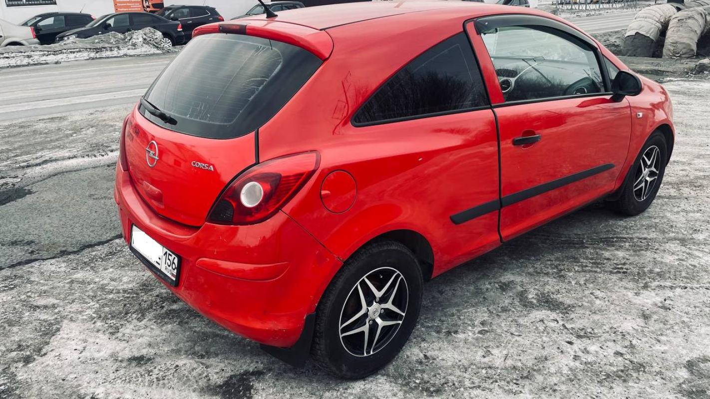 Продается Opel Corsa, 2007 года

Лёгкий, экономичный, маневренный автомобиль,

магнитола,

пер - Новотроицк