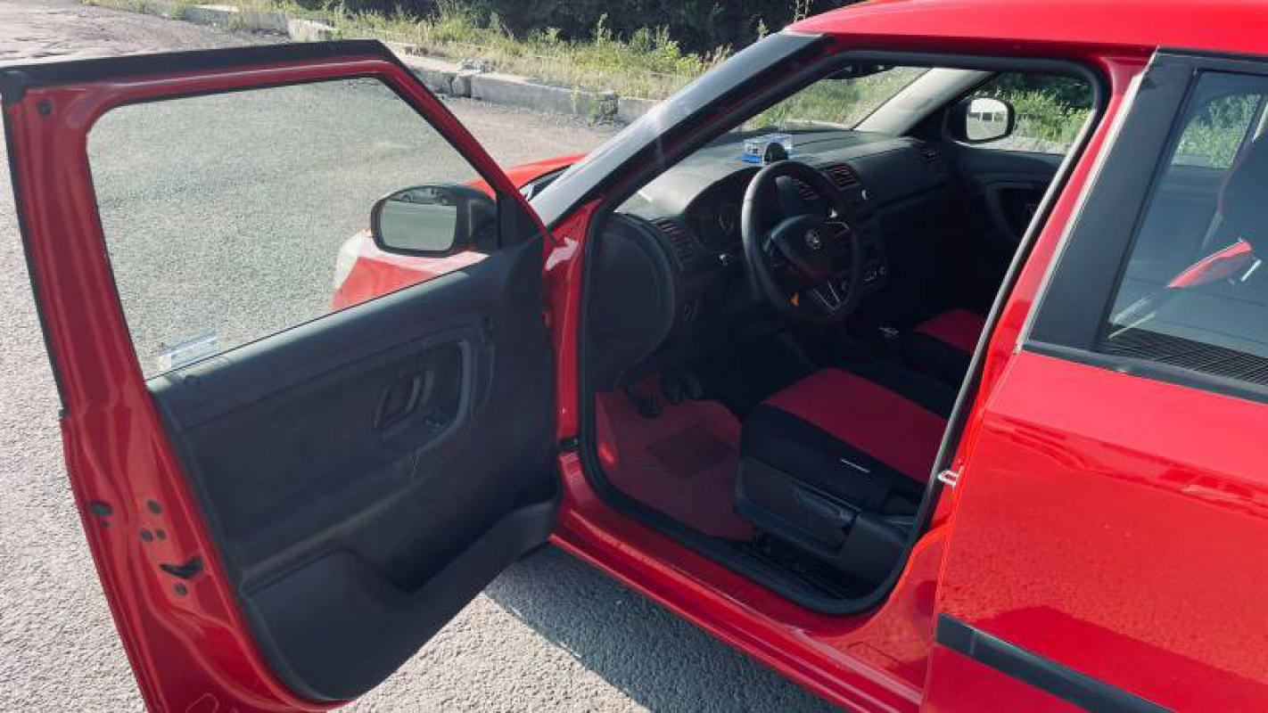 Продается Skoda Fabia, 2014 года. - Новотроицк