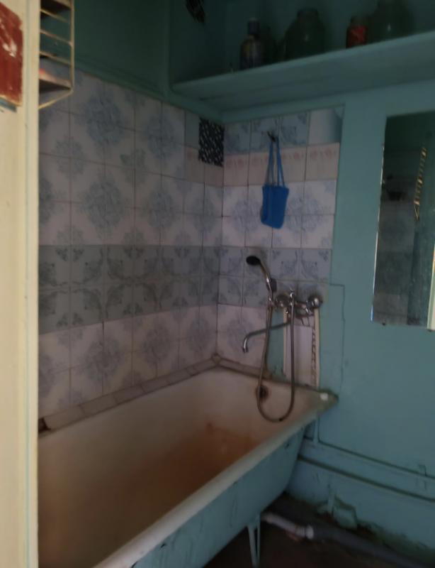 Продаю 2 х комн квартиру, общей площадью 44 кв. - Новотроицк