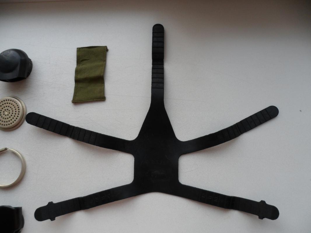 Противогаз ГП-7 с сумкой для хранения и переноски, хорошим набором ЗИПа и тремя фильтрами Р1 ФП ПАФ- - Новотроицк