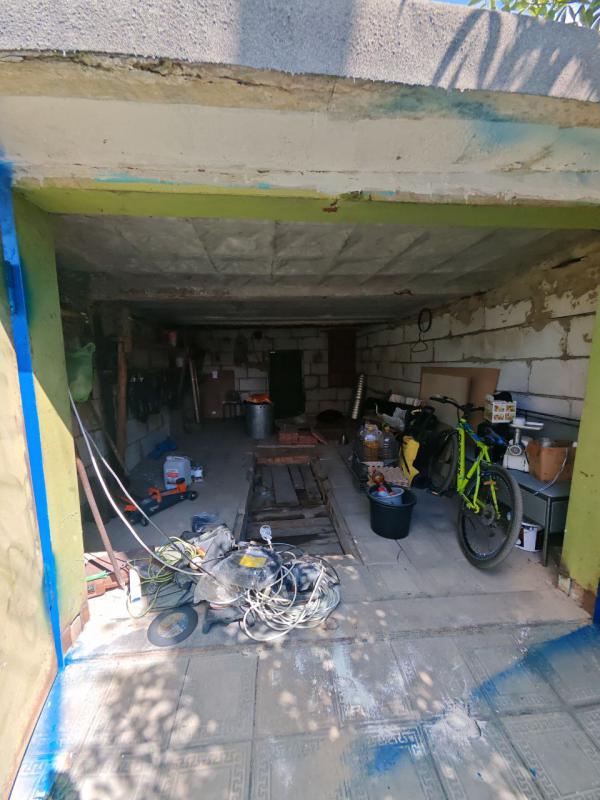 Продаётся одноэтажный деревянный дом, облицованный кирпичом, расположенный в городе Новотроицке на у - Новотроицк